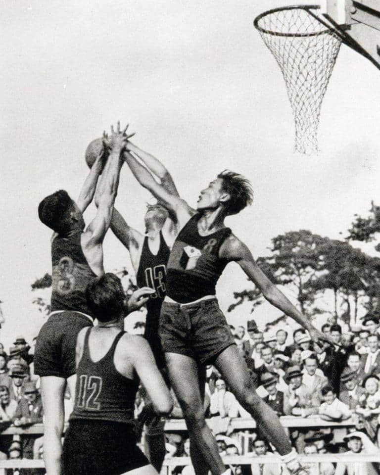FIBAのインスタグラム：「OTD 90 years ago 🗓️  On October 19, 1933, Olympic Committee vote to introduce basketball in 1936 🏀」