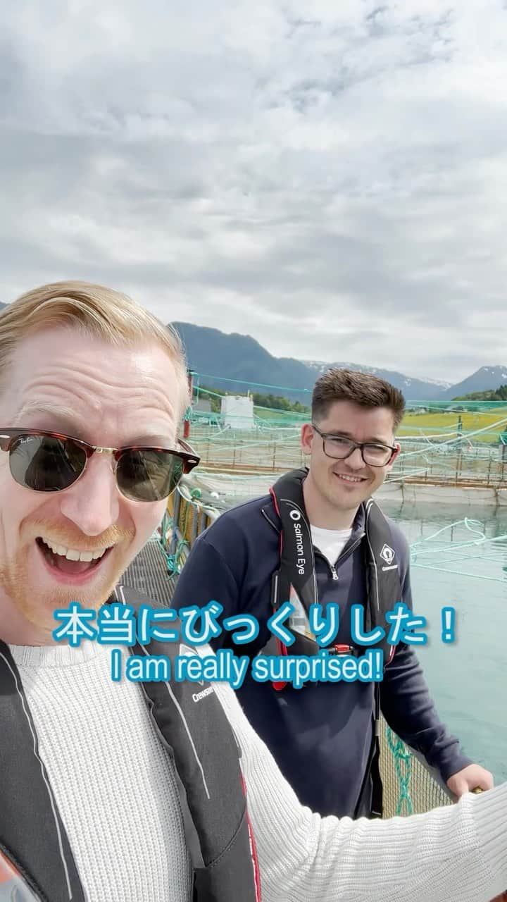 ミスターヤバタンのインスタグラム：「ノルウェーサーモンに会いに行ってきた！🇳🇴🐟I visited the Norwegian Salmon’s  #ミスターヤバタン #ノルウェーシーフード #seafoodfromnorway #ノルウェーサーモン #寒さは旨さだ #PR #やばたん」