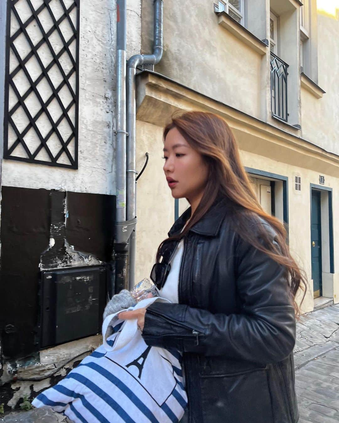 キム・グリームさんのインスタグラム写真 - (キム・グリームInstagram)「🫶🏻🤎🥂  #GreeminFrance_Paris」10月19日 15時01分 - greemkim