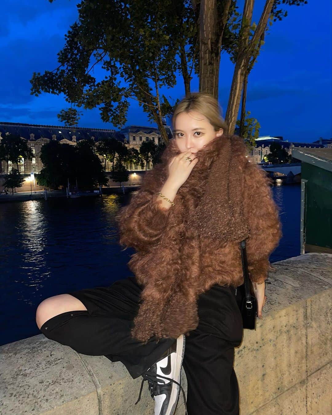 のインスタグラム：「TOÉ MUFFLER 10/20-21:00- @the_toe_official 🧣」