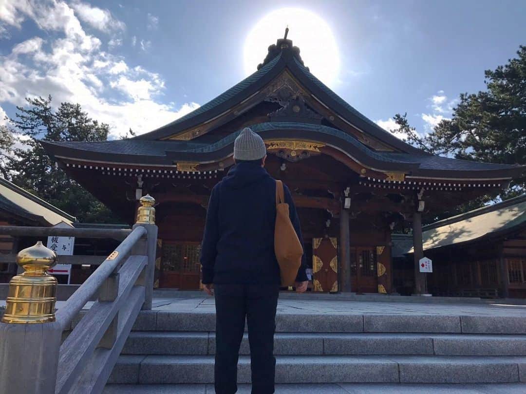 スネオヘアーさんのインスタグラム写真 - (スネオヘアーInstagram)「#スネオヘアー　#新潟県護国神社 #平和を祈願して　#万燈みたま祭り 毎年奉納させて頂いております。 #suneohair」10月19日 16時20分 - suneohairofficial