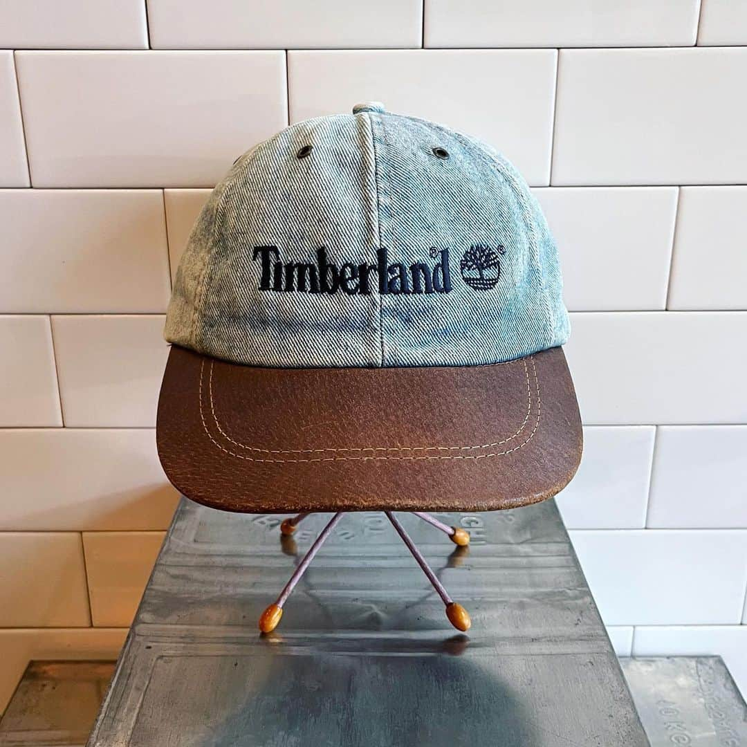 birthdeathのインスタグラム：「-New Arrival-  90's Timberland denim & leather strapback cap - MADE IN USA  ✔️オンラインストアに掲載中です  #timberland  #90svintage  #vintagecap  #birthdeathmens #birthdeath #shibuya」