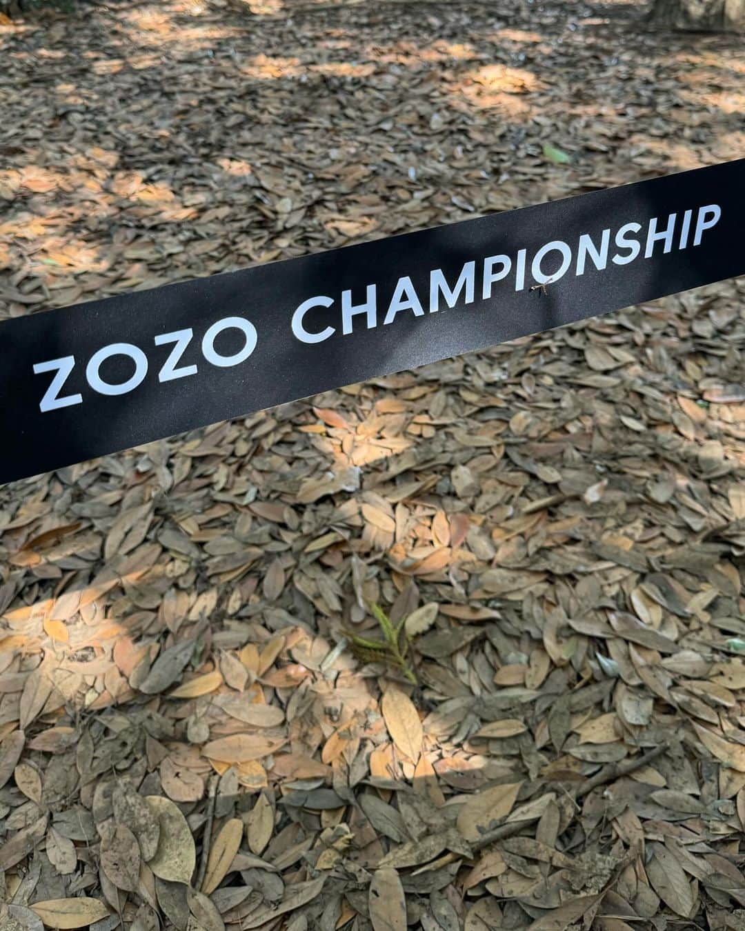 井上奈保さんのインスタグラム写真 - (井上奈保Instagram)「PGA TOURトーナメント 『ZOZO CHAMPIONSHIP 2023』を初観戦⛳️ @adidasgolf のADICROSSラインを着て👕 世界トッププレイヤーの皆さん当たり前に凄すぎました、、✨🫨  #zozochampionship #ゾゾチャン #adidasgolf #giftedbyadidas」10月19日 16時39分 - inouenaho1207