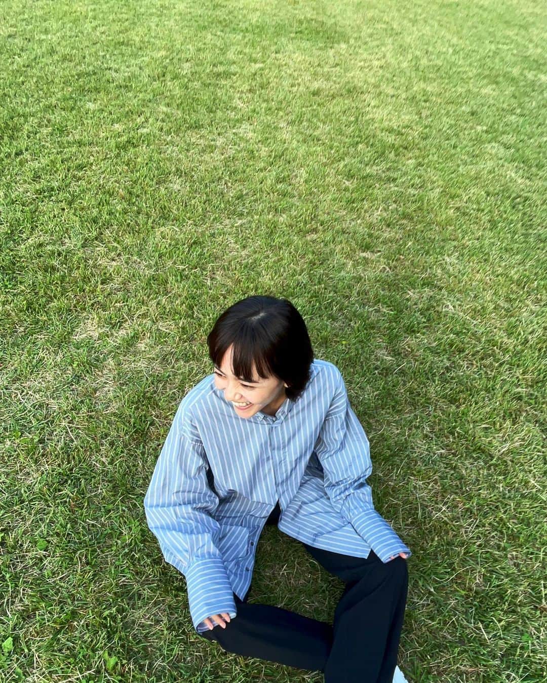 松井愛莉さんのインスタグラム写真 - (松井愛莉Instagram)「☀️⛲️✨  晴れた日の公園は気持ちがいいね〜」10月19日 17時16分 - airi1226_official