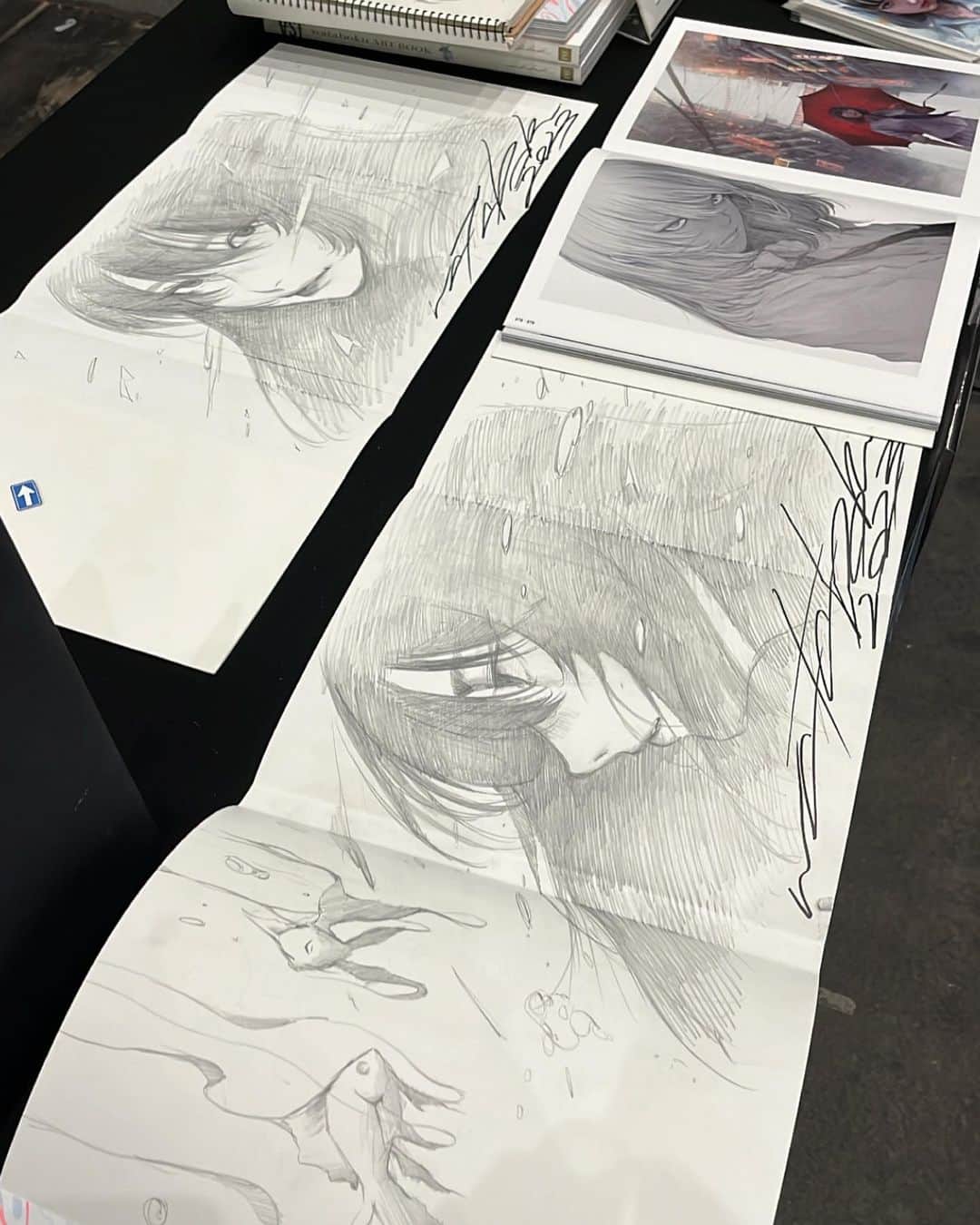 wataboku Girlsのインスタグラム：「I'm in Germany🇩🇪. I was invited to speak as a juror for the art competition. The art book I brought from Japan is sold out. Thank you so much. @polarisconvention」