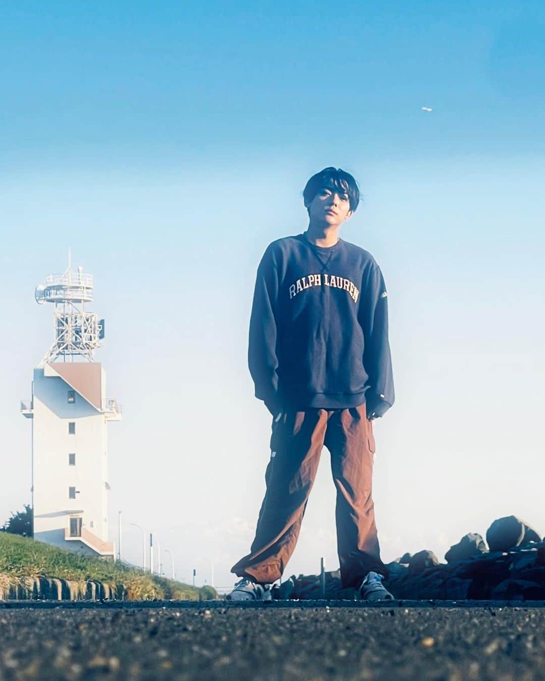 辰巳ゆうとのインスタグラム：「だんだん遠くなっていくよ📸😝  #ootd #instafashion #instagood #fashion  #allstreetwear #bestfitsdaily #fashiondaily   #ootdmen   #今日のコーデ #コーデ #コーディネート #ファッション  #ファッションコーデ #メンズファッション #メンズコーデ #古着 #古着コーデ #古着男子 #ラルフローレン」