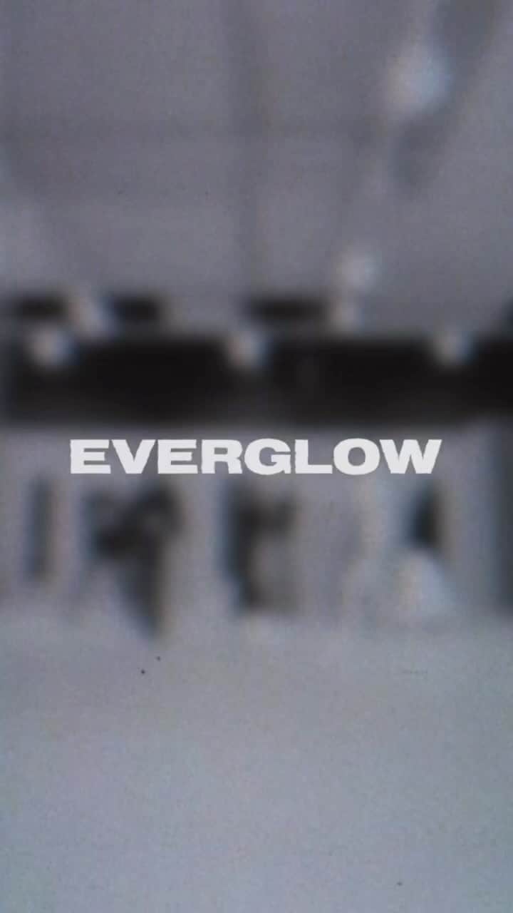EVERGLOWのインスタグラム：「2023 EVERGLOW US TOUR [ALL MY GIRLS] Spoiler #COMPANY #EVERGLOW #에버글로우 #이유 #EU #시현 #SIHYEON #미아 #MIA #온다 #ONDA #아샤 #AISHA #이런 #YIREN #ALL_MY_GIRLS_IN_US  ⬇⬇⬇  Tickets : bit.ly/3E2Zevw Meet & Greet : mmt.fans/bnuY」