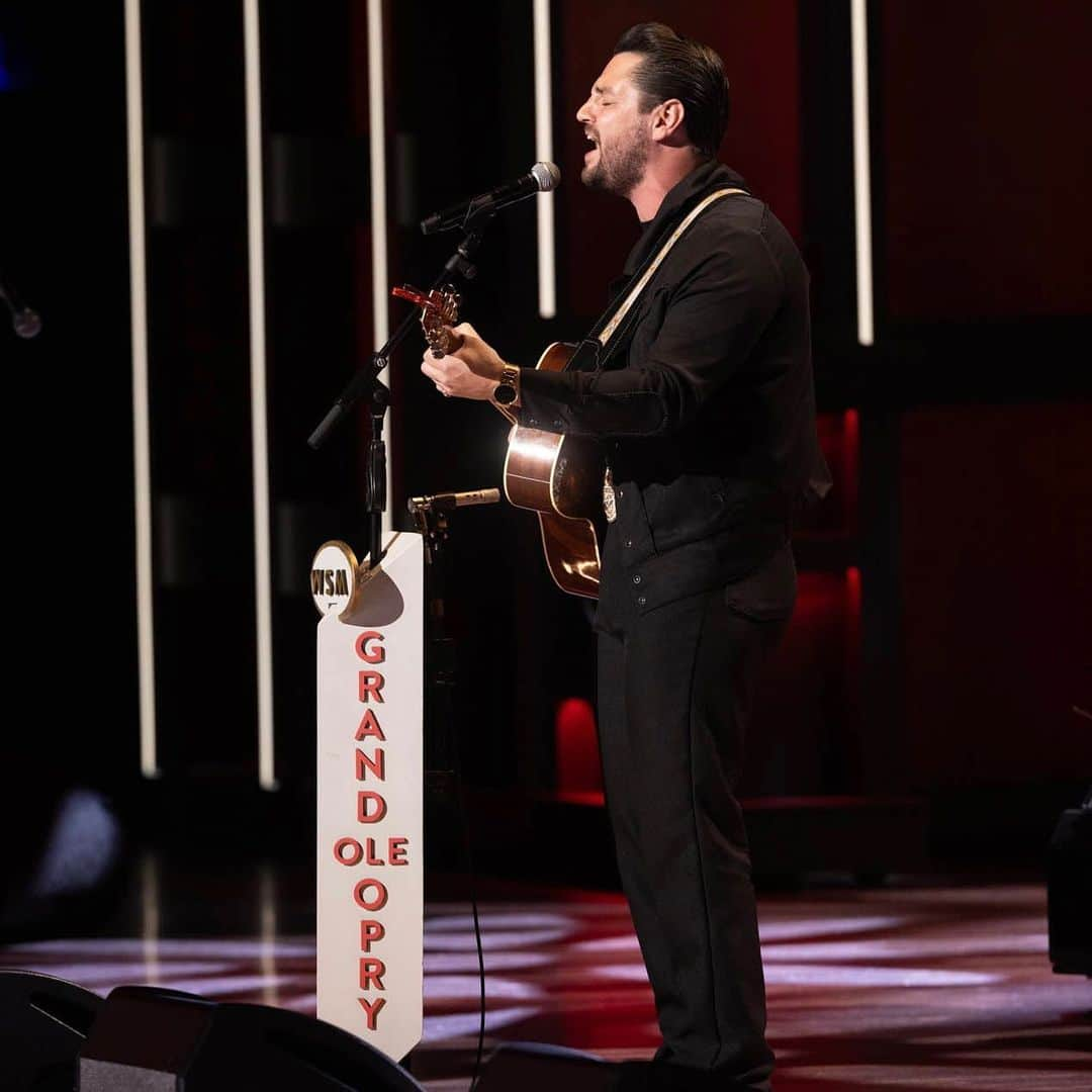 American Idolさんのインスタグラム写真 - (American IdolInstagram)「Congratulations to IDOL winner @chaycebeckhammusic on his @opry debut! 🎸🙌 His single “23” is now certified platinum!!! ✨  Photos by @chrishollo 📸」10月20日 4時54分 - americanidol