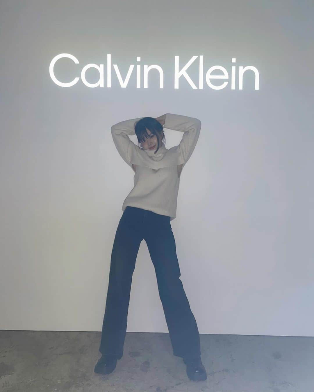 野崎智子のインスタグラム：「Calvin Klein. "MUSIC MEETS FASHION" にお邪魔させていただきました🤍 Knit&denim @calvinklein   #CalvinKlein  #PR」
