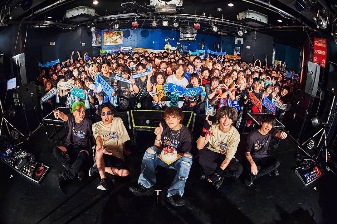 のインスタグラム：「2023.10.18 at 渋谷Spotify O-Crest 「Novelbright LIVE TOUR 2023  ～ODYSSEY～ 裏ファイナル」  4月から始まった ODYSSEYツアーもこれにて完結🙌  幸せな時間を過ごせました✨ みんな来てくれてありがとう😊  Photo: @keecoroma」