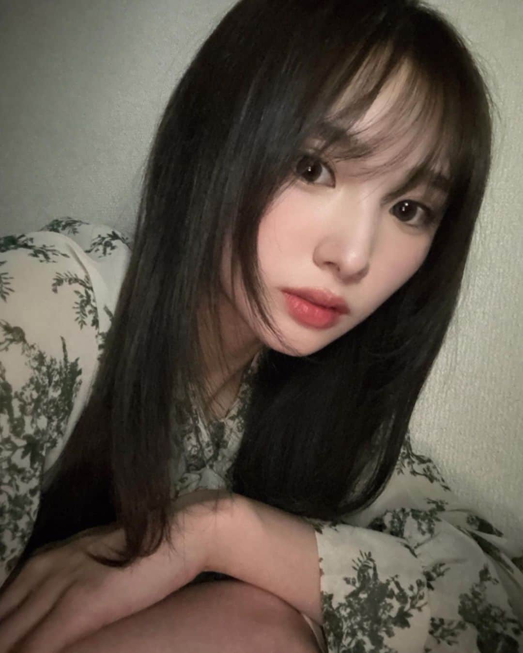 山口綺羅さんのインスタグラム写真 - (山口綺羅Instagram)「BLACK👩🏻✨  #black  #hair」10月19日 20時35分 - girls2_kira_official