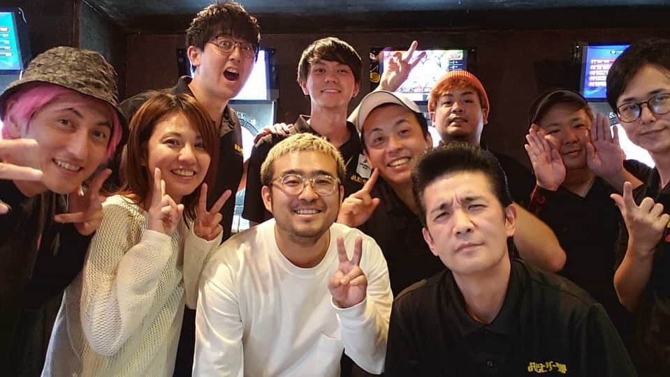 てっぺいさんのインスタグラム写真 - (てっぺいInstagram)「よしもとダーツ部 第21回アイパー杯 まさかのついに優勝！！ 自分をお祝いしなきゃなりません！」10月19日 20時49分 - nice_teppee