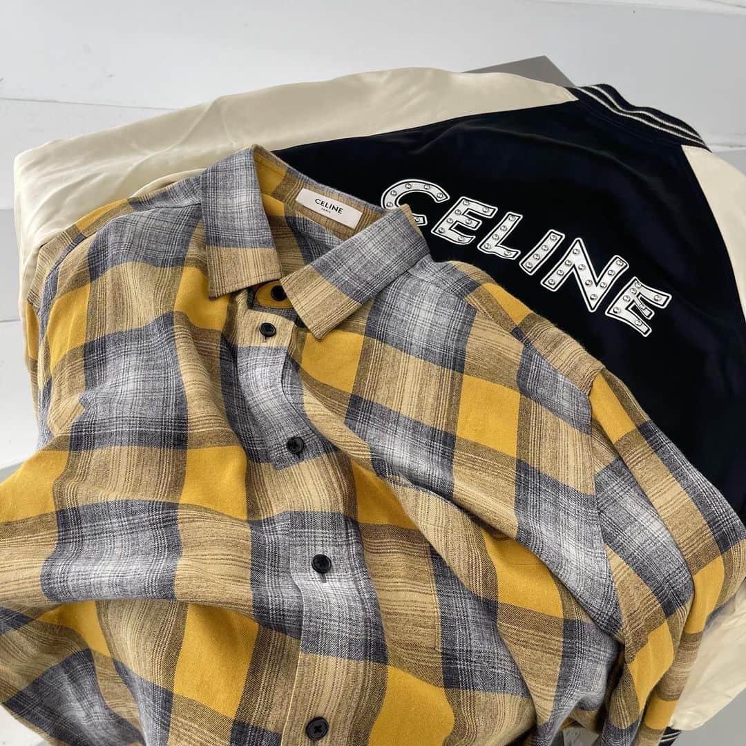 のインスタグラム：「. 《 CELINE 》  season : 21SS ⁡ －－－－－－－－－－ー－－－－－－－－－－－－－－  商品の詳細につきましてはDM、又はお電話にてお問い合わせ下さい。 ⁡ DMやお電話からの郵送販売も可能です。 ⁡ ショッピングローンなど各種お支払い方法もご用意しておりますのでご相談下さい。 ⁡ International shipping is available. Please contact us though DM. ⁡ ⁡ 〈RINKAN SHIBUYA〉 TEL：03-5458-3050 LINE ID：@283swjhf」
