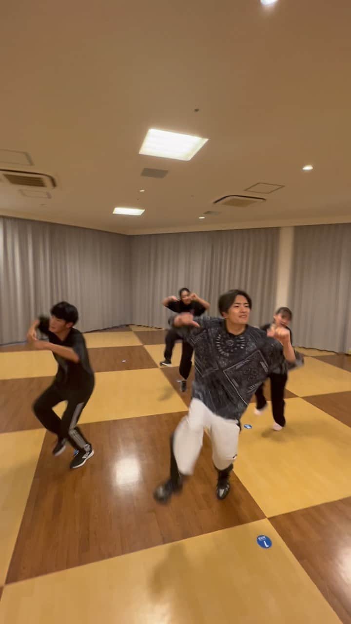 細川優のインスタグラム：「Rich Boy / @paytonmoormeier   choreo by @yuhosokawa   #richboy #payton #dance  #hiphop #randb #lesson #ダンス #ヒップホップ #ダンスレッスン #choreograph #avexdancemaster #吉本興業 #振付 #yu #yuhosokawa #細川優」