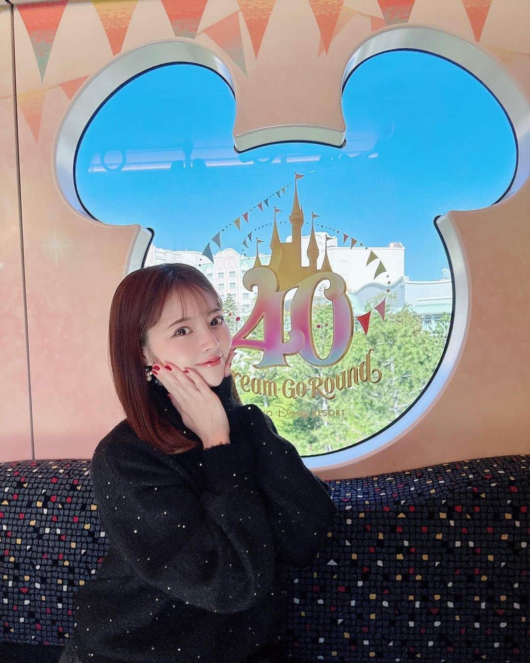 森香穂のインスタグラム：「♡  ディズニーシーに行ってきたよ🏰💗 大人になってからディズニーにハマった☺️  ディズニー最高〜！！♩.•   #ディズニーシー」
