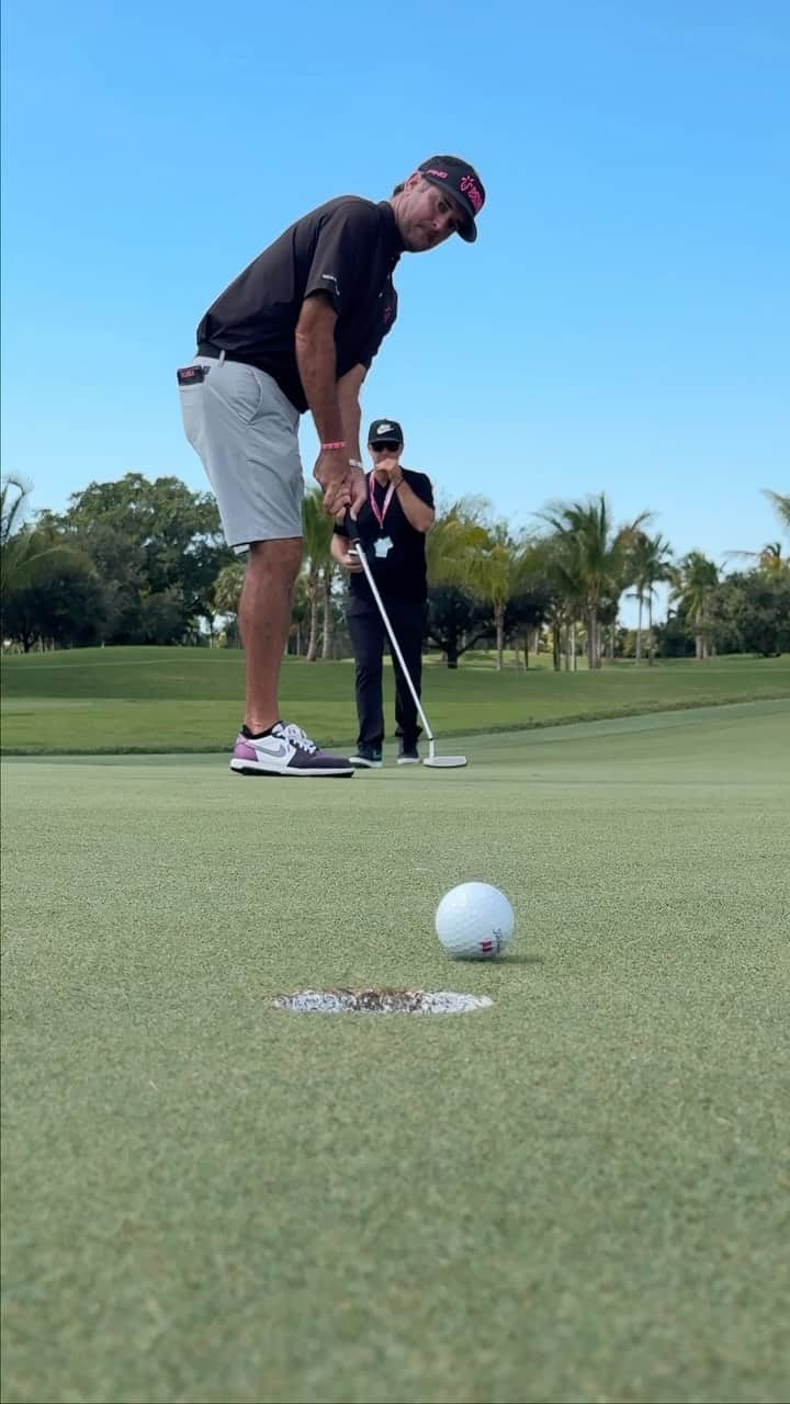 バッバ・ワトソンのインスタグラム：「Little highlight of yesterday with the boys @tysonmcguffin @talorgooch @bubbawatson  #RangeGoatsGC #goatgang #livgolfmiami」