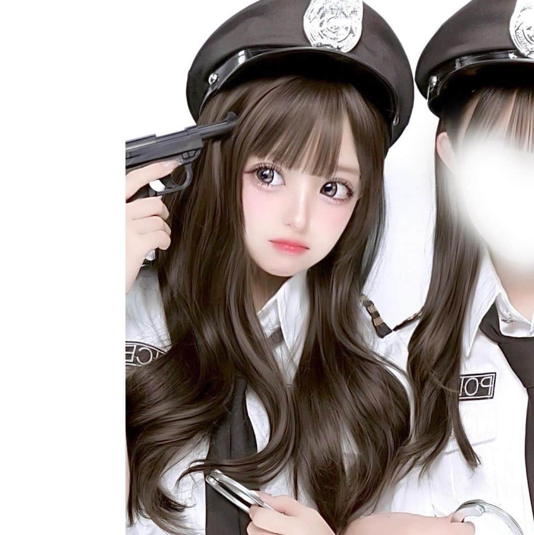 MINAMIのインスタグラム：「. 🖤POLICE🖤」