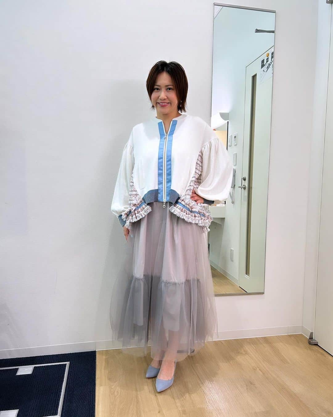 三輪記子さんのインスタグラム写真 - (三輪記子Instagram)「2023年秋のお衣装です…！！  #ytv」10月19日 22時01分 - fusakodragon