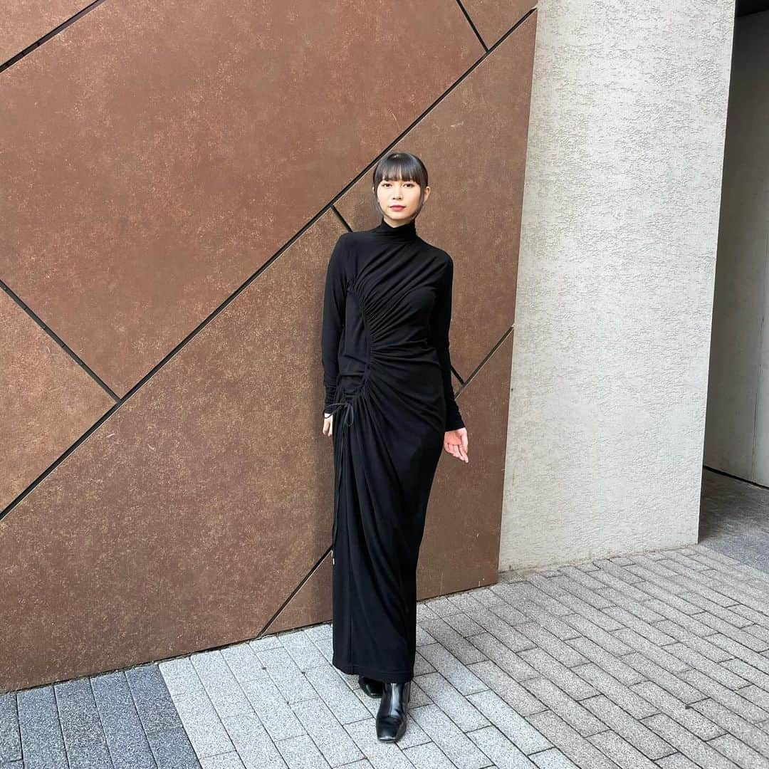 庄司芽生さんのインスタグラム写真 - (庄司芽生Instagram)「ギャザーもドレープも可愛い〜〜〜⚫️  #めいの服」10月19日 22時10分 - mei_tokyogirlsstyle