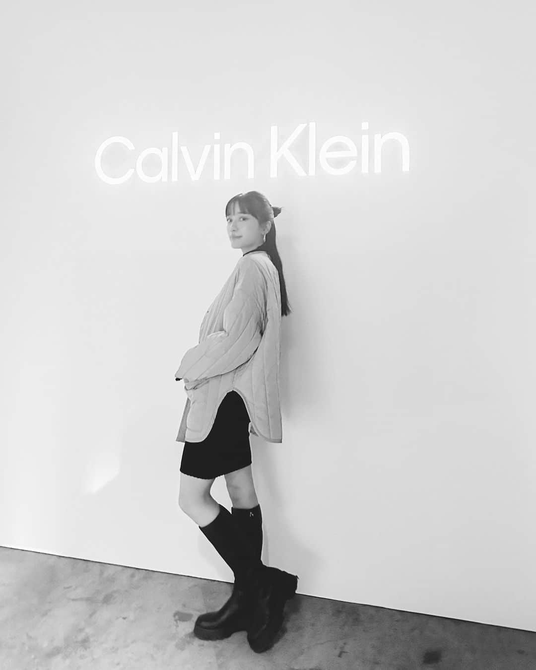 甲斐まりかさんのインスタグラム写真 - (甲斐まりかInstagram)「Calvin Klein in Tokyo🤍 Wearing dress and coat from @calvinklein.  #カルバンクライン #calvinklein #pr」10月19日 22時13分 - mari_ka95