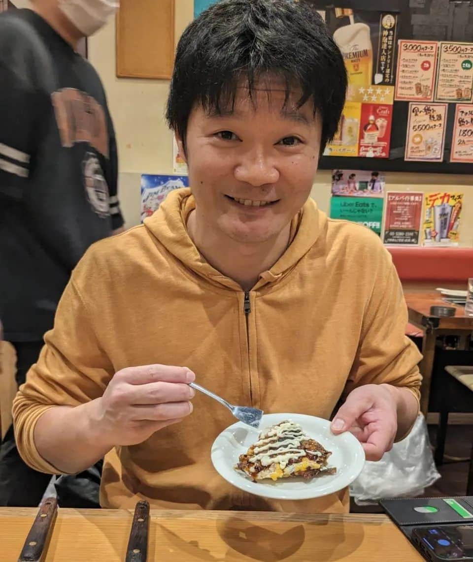 古賀シュウさんのインスタグラム写真 - (古賀シュウInstagram)「今日は中々経験出来ない仕事を 何とか終えて 仕事終わりにガリベンズ矢野君と一杯！！そして 安定の太郎ちゃんと一杯 幸せな１日でした！！   おしまい✨」10月19日 22時20分 - koga_shu
