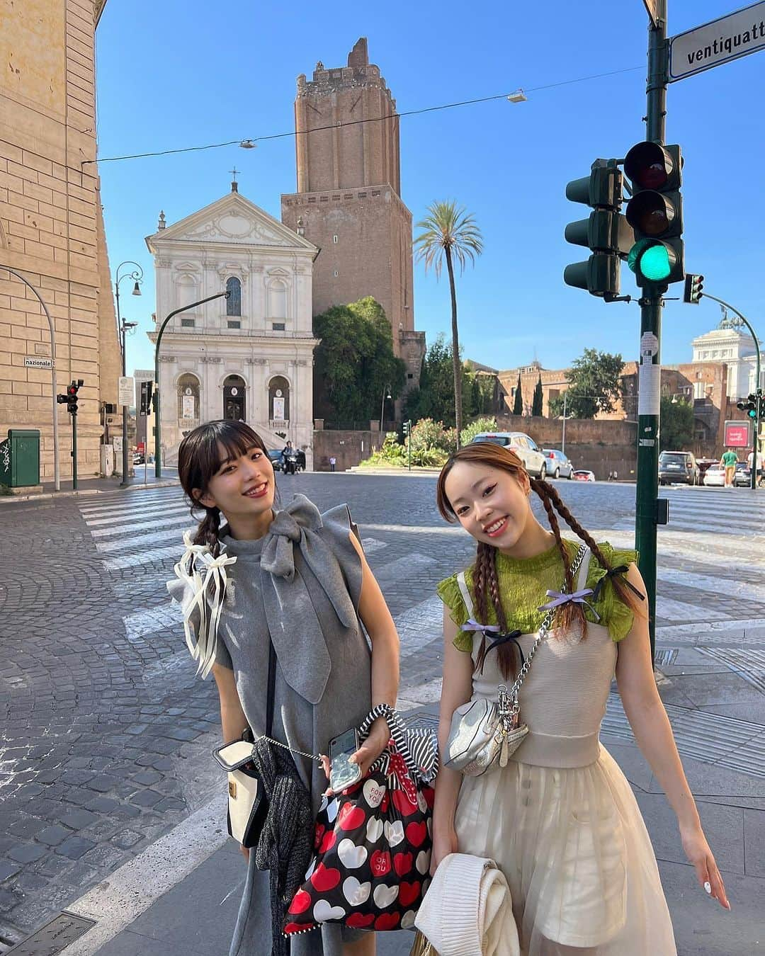 西菜葉乃さんのインスタグラム写真 - (西菜葉乃Instagram)「Vacanza romana🚲」10月19日 22時50分 - sep17nachi