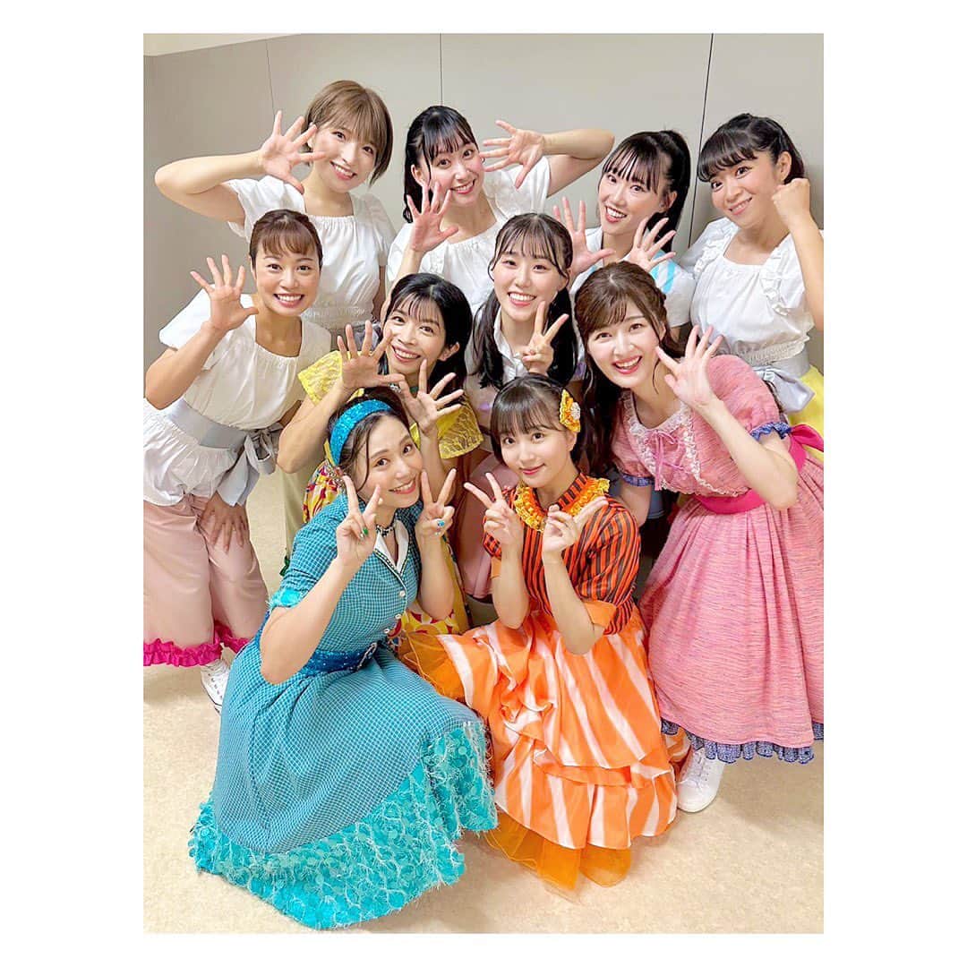 三倉佳奈のインスタグラム：「そして！ 今週土日は『Family Dream Live2023』 愛知公演です✨  1ヶ月ぶりのドリームライブ、またあの楽しい時間を過ごせるのがワクワクです🌈  東京公演の時に撮った女子キャスト写真を🙌🏻 皆さん可愛くて踊りも歌も素敵で、優しくて...尊敬できる方ばかりです！ 舞台裏でのわちゃわちゃ女子トークも楽しみの一つ😋  あ、セットリストも公開されました〜(写真5枚目) お気に入りの曲はありますか？☺︎  ◇ 『Family Dream Live2023』 愛知公演  ・愛知県芸術劇場 大ホール 10月21日(土)11:00/14:30 10月22日(日)11:00/14:30 ※上演時間は約70分を予定  #familydreamlive2023  #上原りさ #南野巴那  #のだこころ #笠行眞綺 #島田華衣 #瀬戸沙織 #遠山美樹 #森本めい #渡部光夏 #迷っている方是非っお待ちしています😀」