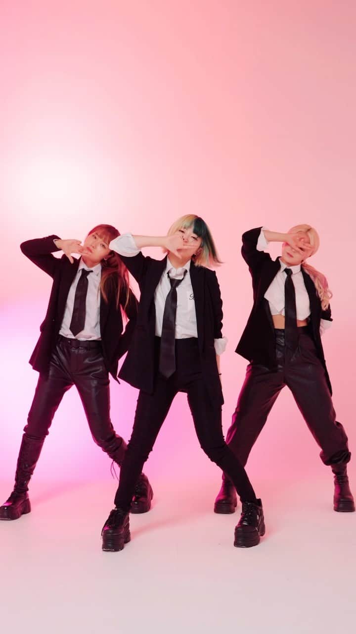 のインスタグラム：「ITZY - Kill Shot   #itzy #killshot #kpop #Dancecover #dance #ダンス #ダンス動画 #kpopdance #dancer #kpopdancecover #dancechallenge  #shorts #reels」