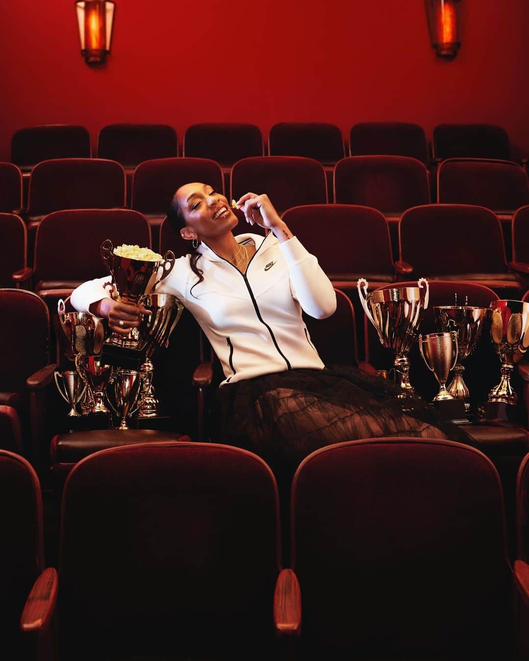 Foot Lockerのインスタグラム：「Fit for a 2x champ. Periodt. 🏆  Catch two-time, WNBA reigning champ A'ja Wilson in new Nike Tech.  Shop the collection in store & online now.」