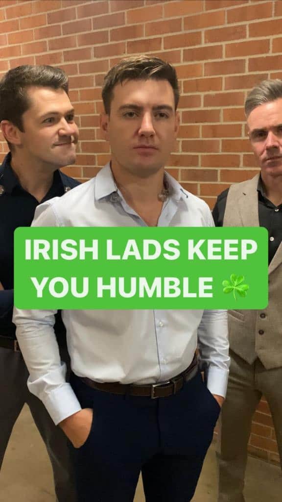 ダミアン・マクギンティーのインスタグラム：「IRISH LADS KEEP YOU HUMBLE ☘️😉」