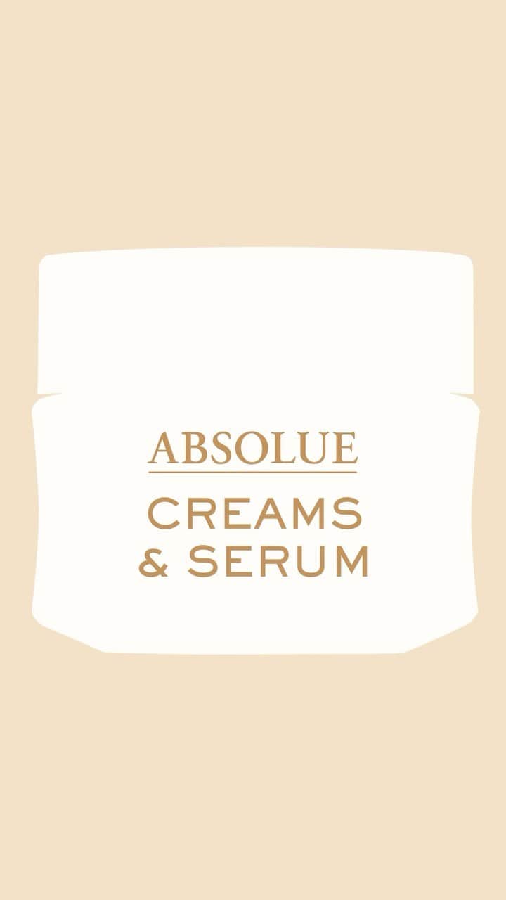 のインスタグラム：「Your skin is precious to us, so is our iconic perpetual rose extract used in Lancôme’s premium Absolue line. In a constant effort towards achieving and maintaining our sustainability commitments, the perpetual rose extract used in Absolue creams and serums is extracted using green technologies from hand-harvested 100% certified organic perpetual roses.  #Lancome #LancomeAbsolue #GreenScience」