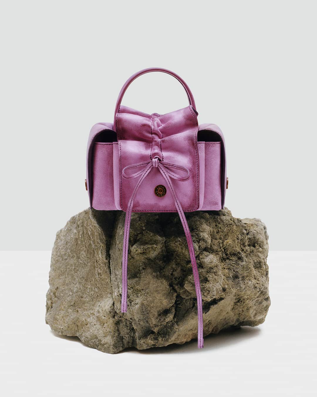 のインスタグラム：「The selection. New #AcneStudios Multipocket mini bags and the logo shoulder bag in laminated silver – pick your favourite in store and online. ⁣ ⁣ Photographer: #JeanMarieBinet (@JimBiners)⁣⁣⁣ Set designer: #AliceKirkpatrick (@Alicekpk)」