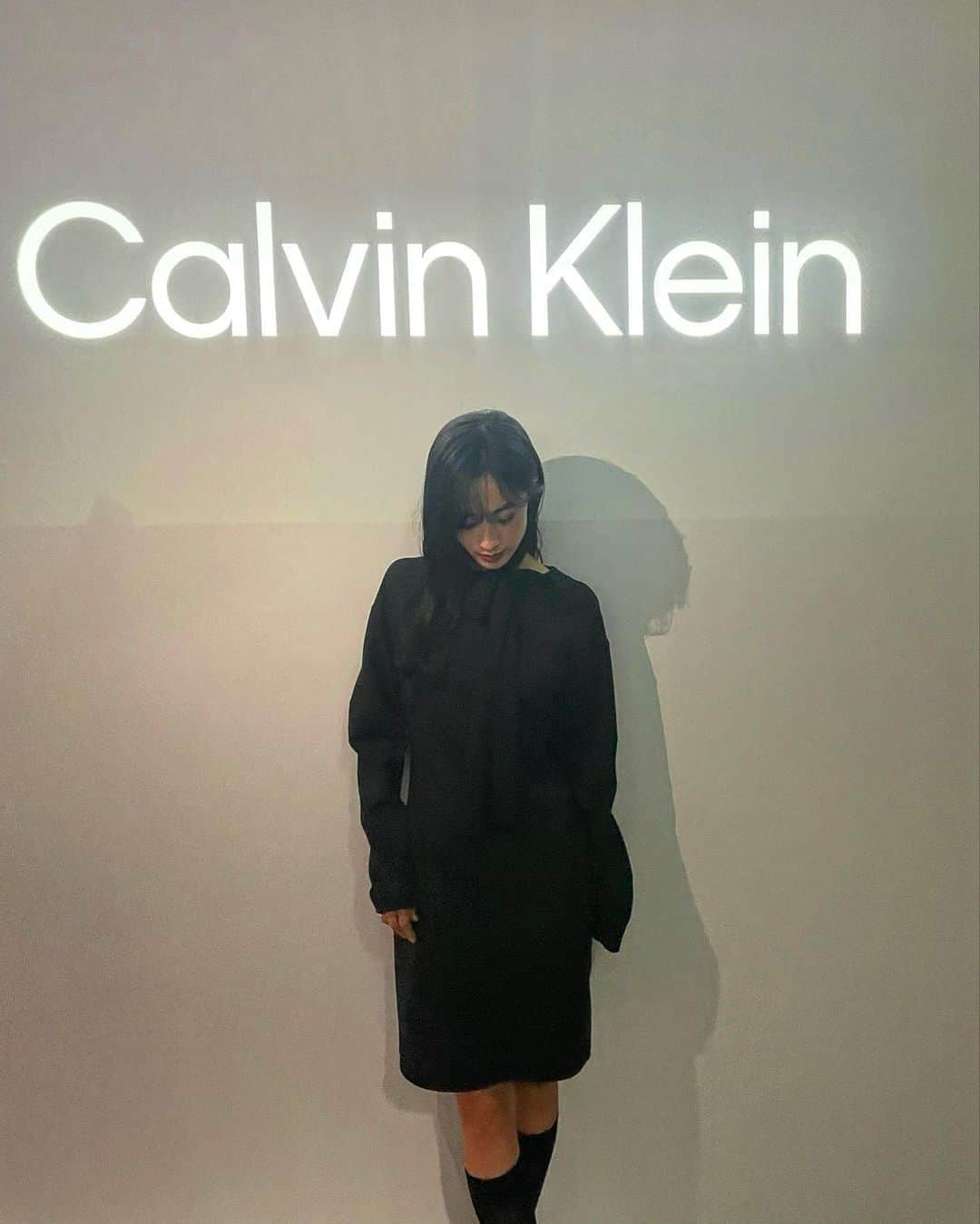 玖瑠実のインスタグラム：「@calvinklein 🖤  #calvinklein #PR」