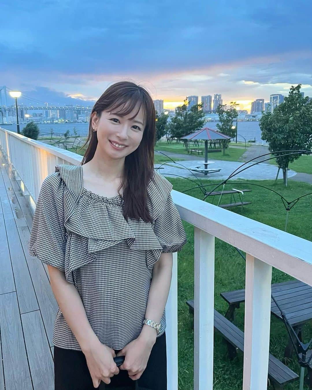 皆藤愛子のインスタグラム：「❤︎ 夏の思い出🍖🍖 #バーベキュー #フルーツジュース #豊洲」