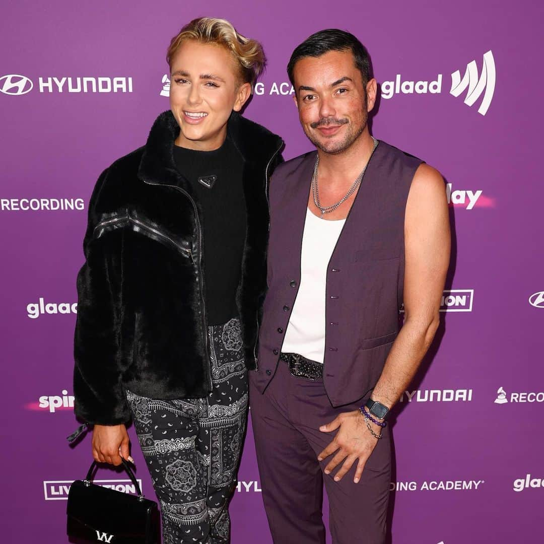 アンソニー・ラモスさんのインスタグラム写真 - (アンソニー・ラモスInstagram)「#SpiritDay Concert @glaad 💜  GLAAD organizes celebrities, media outlets, brands, landmarks, sports leagues, faith groups, school districts, organizations, colleges and universities in what has become the most visible anti-LGBTQ bullying campaign in the world. Purple symbolizes spirit on the rainbow flag.   The annual tradition was started in 2010 by GLAAD and then high school student Brittany McMillan, in memory of the LGBTQ youth who died by suicide. McMillan encouraged her friends to wear purple on a day in October -- a day that came to be known as #SpiritDay.    Today, LGBTQ youth, and especially trans and nonbinary youth, are experiencing a level of scrutiny in schools we have never seen, leading to an environment rife with stressors beyond the peer-to-peer bullying of the past. From book bans, to bans on trans youth in sports, to bathroom restrictions and teachers barred from using correct pronouns, the means by which a student can express themselves and see others like them are increasingly being challenged.」10月20日 2時17分 - anthonyramosah