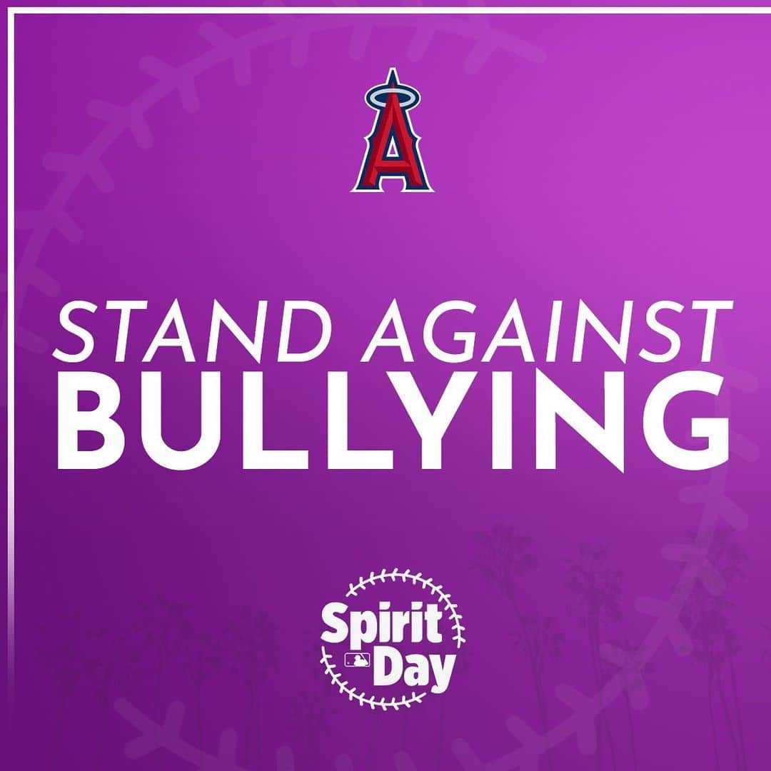 ロサンゼルス・エンゼルス・オブ・アナハイムさんのインスタグラム写真 - (ロサンゼルス・エンゼルス・オブ・アナハイムInstagram)「🟪 proud to wear purple 🟪  On this #SpiritDay and every day, we join @mlb in support of LGBTQ+ youth and take a stand against bullying.」10月20日 2時35分 - angels