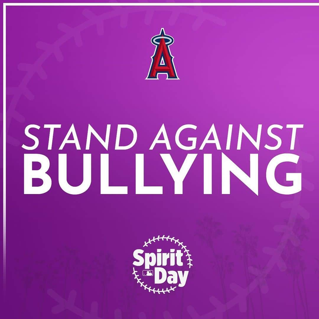 ロサンゼルス・エンゼルス・オブ・アナハイムのインスタグラム：「🟪 proud to wear purple 🟪  On this #SpiritDay and every day, we join @mlb in support of LGBTQ+ youth and take a stand against bullying.」