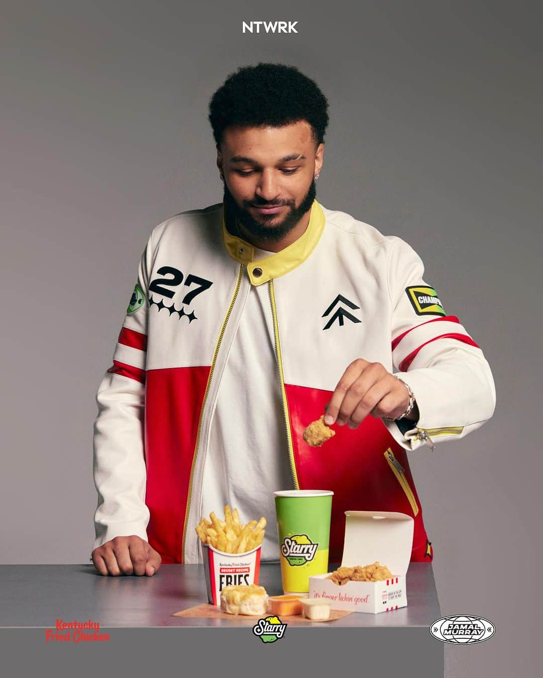 ケンタッキーフライドチキンさんのインスタグラム写真 - (ケンタッキーフライドチキンInstagram)「NEW COLLAB ALERT 📣 @kfc x @starrylemonlime are celebrating Jamal Murray’s amazing year with a custom leather jacket and pin set that will come in clutch for your ‘fit rotation. In honor of Murray’s #27, only 27 jackets have been made, along with 200 custom autographed enamel pin sets… and both of them can be yours.   Tune into the @NTWRK app for a special live episode on Thursday, 10/26 at 8pm ET/ 5pm PT to take your shot at scoring BIG! 🍗✨🏀」10月20日 3時23分 - kfc