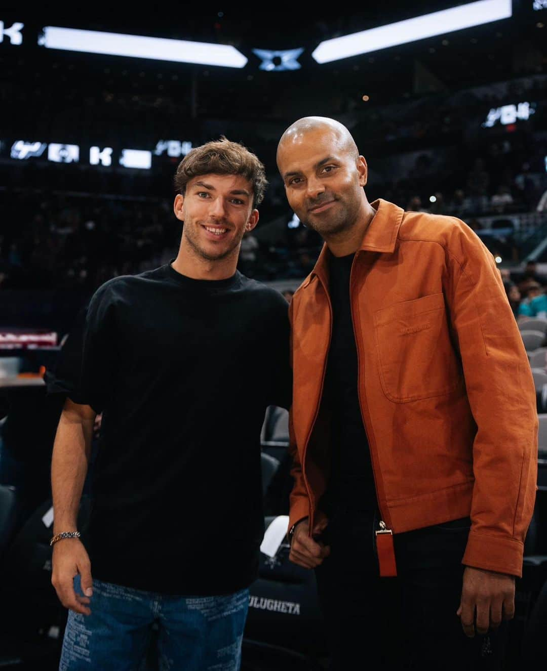 トニー・パーカーさんのインスタグラム写真 - (トニー・パーカーInstagram)「Back home @spurs 🏀 #gospursgo   📸 @theoledru」10月20日 3時21分 - _tonyparker09