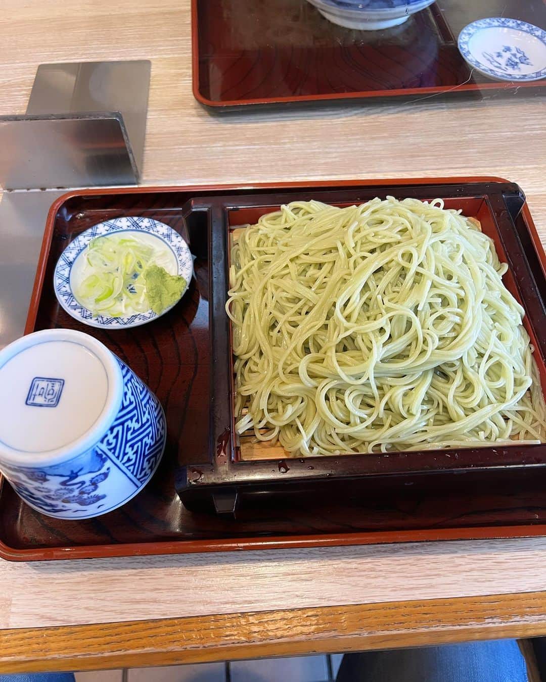 金村義明のインスタグラム：「昨日は、奥さん孝行日 新宿テルマー湯送って、買い物してもりそば食べて自宅で留守番中のアロンのもとへ！　ハッピーさんへ、トリミング預けて 初井草湯♨️へ サウナ入って汗絞り出して、アロン迎えに行って、奥さん戻ってきて、 西荻窪で焼きトンからのすし松！ 自宅戻ってまた、クライマックス見ながら飲んで、珍しく1人飲みで超二日酔い」