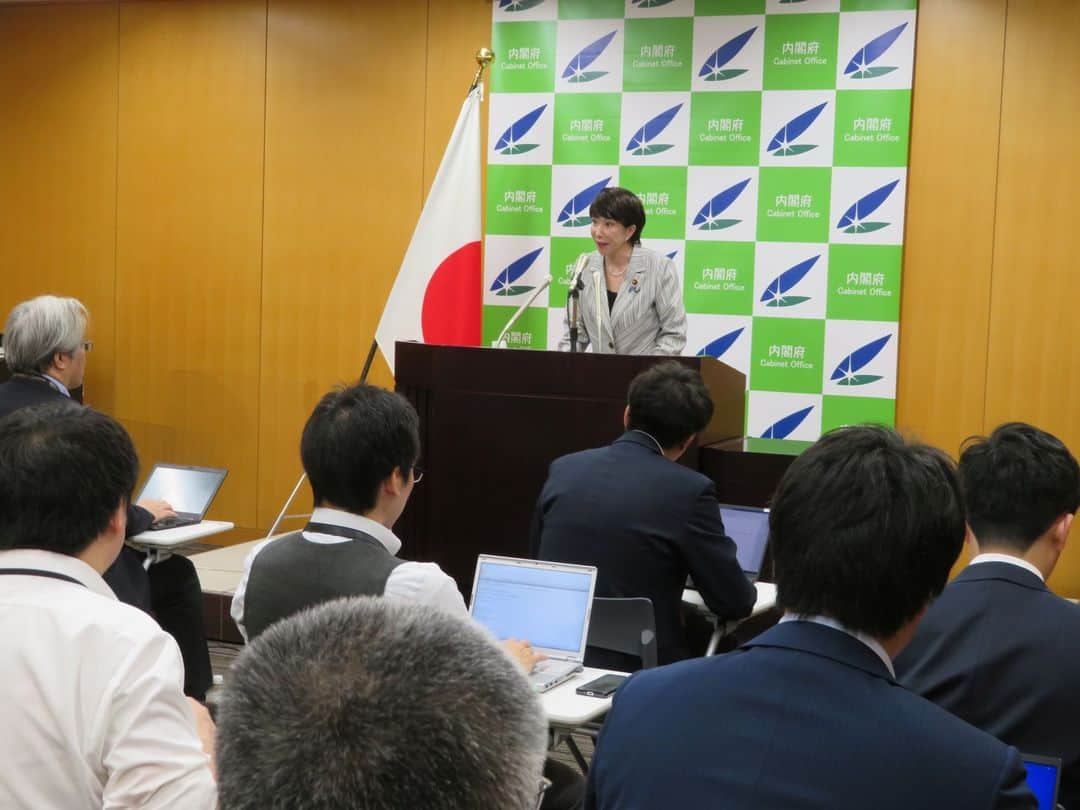 高市早苗のインスタグラム：「10月20日 大臣記者会見」