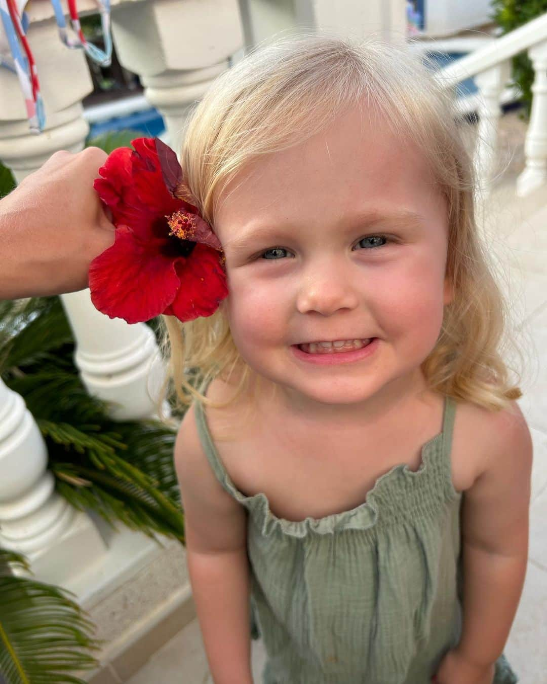 イザベル・オルソンのインスタグラム：「Livets tjej fyller 3 år! 🎉❤️」