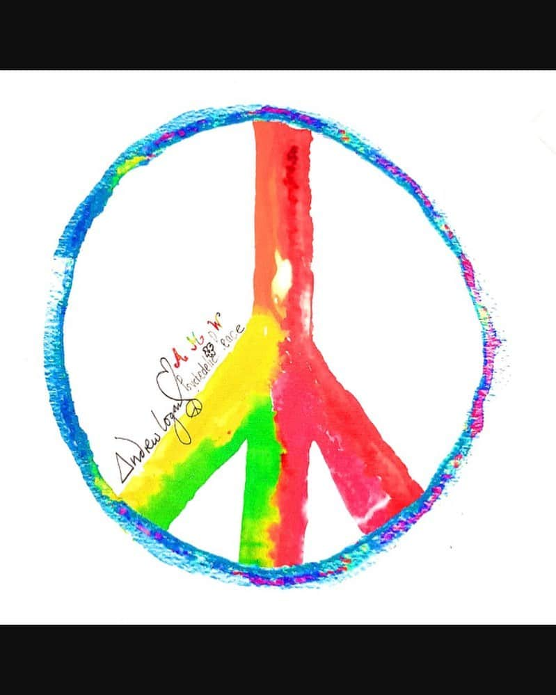 ピアーズアトキンソンのインスタグラム：「☮️ ‘Peace’ - watercolour by my friend and mentor; @andrewlogansculptor 💟 It’s all I can think about.  In the 1950s the “peace sign” was designed by Gerald Holtom as the logo for the British Campaign for Nuclear Disarmament (CND), a group at the forefront of the peace movement in the UK, and adopted by anti-war and counterculture activists elsewhere. The symbol is a superposition of the semaphore signals for the letters “N” and “D”, taken to stand for “nuclear disarmament”.」