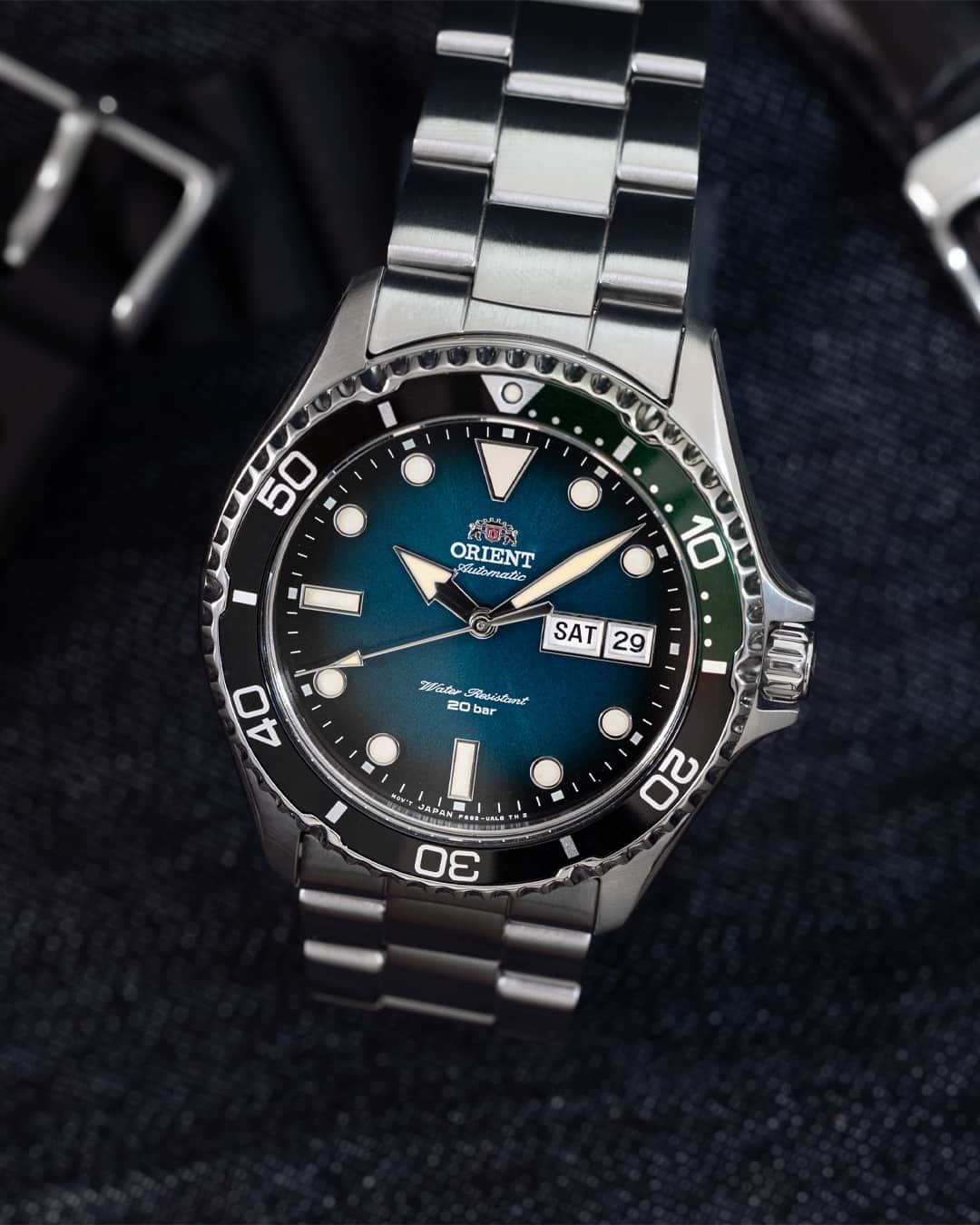 Orient Watchさんのインスタグラム写真 - (Orient WatchInstagram)「The way the teal gradient pops against the green bezel on the RA-AA0811E is something you just need to see in person.⁠ ⁠」10月20日 6時50分 - orientwatch