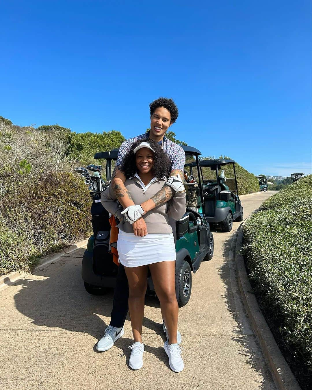 ブリトニー・グリナーさんのインスタグラム写真 - (ブリトニー・グリナーInstagram)「My Birthday was one to remember this year. Stayed at @pelicanhillresort played the @pelicanhillgolfclub south course and went offshore fishing with @bongos_sportfishing to celebrate 33 years of life. None of this would of happen without my baby @cherelletgriner planning and executing this amazing trip. I love you so much my heart ❤️! Side note I knew you were a good planner but WoW 🤩 you took it above and beyond.」10月20日 6時54分 - brittneyyevettegriner