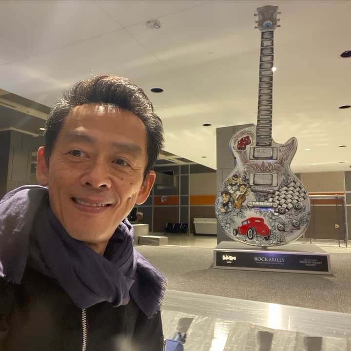 ぜんじろうのインスタグラム：「I'm Austin Airport！」