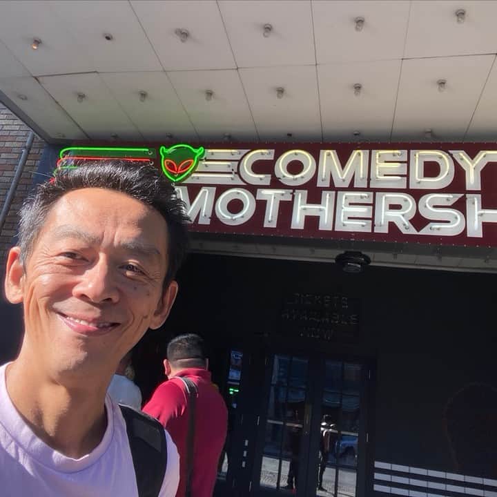 ぜんじろうのインスタグラム：「I am at Comedy Mothership in Austin.」