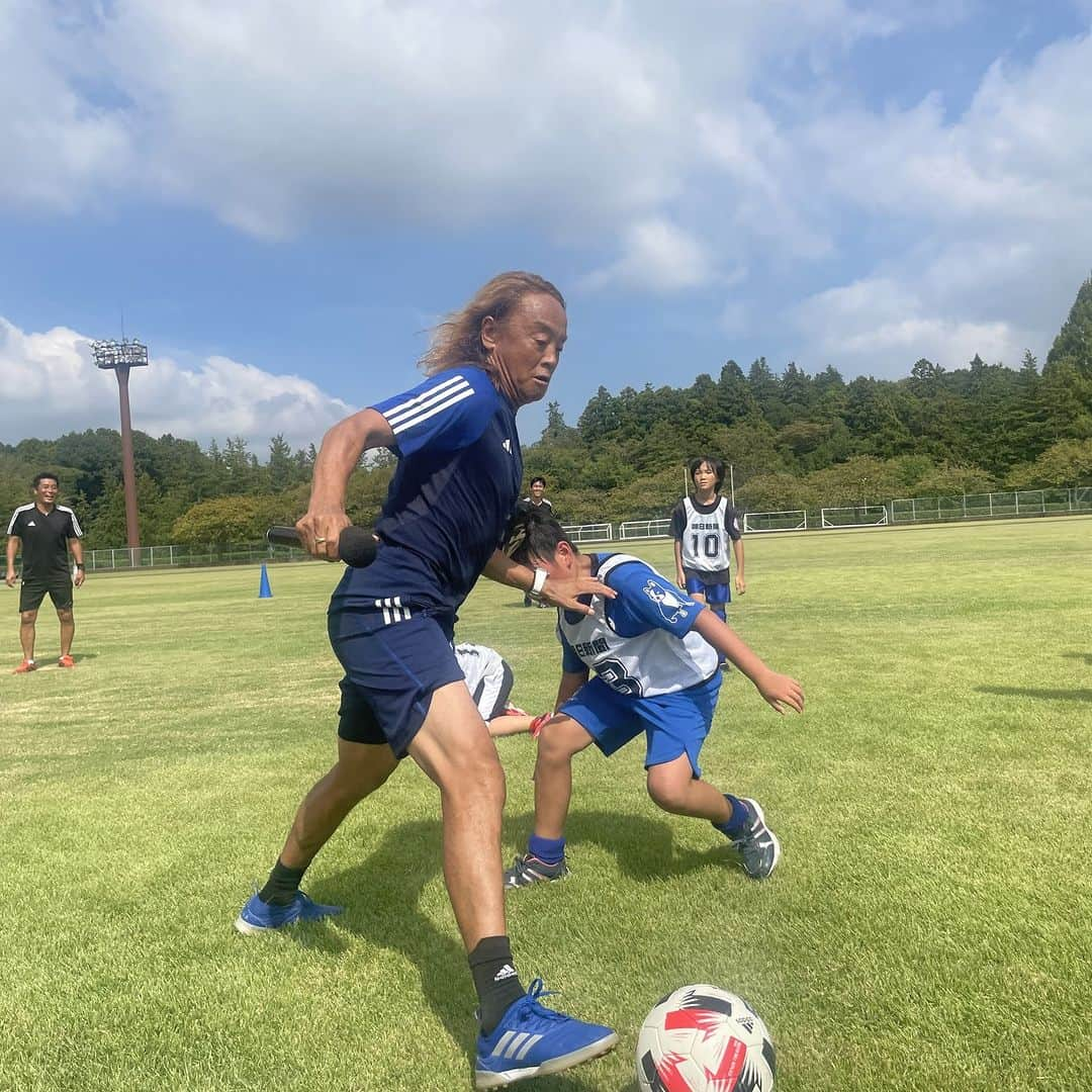 北澤豪さんのインスタグラム写真 - (北澤豪Instagram)「朝日新聞ジュニアサッカースクール 流通経済大学龍ヶ崎フィールドにて開催！！」10月20日 9時00分 - tsuyoshi_kitazawa_official