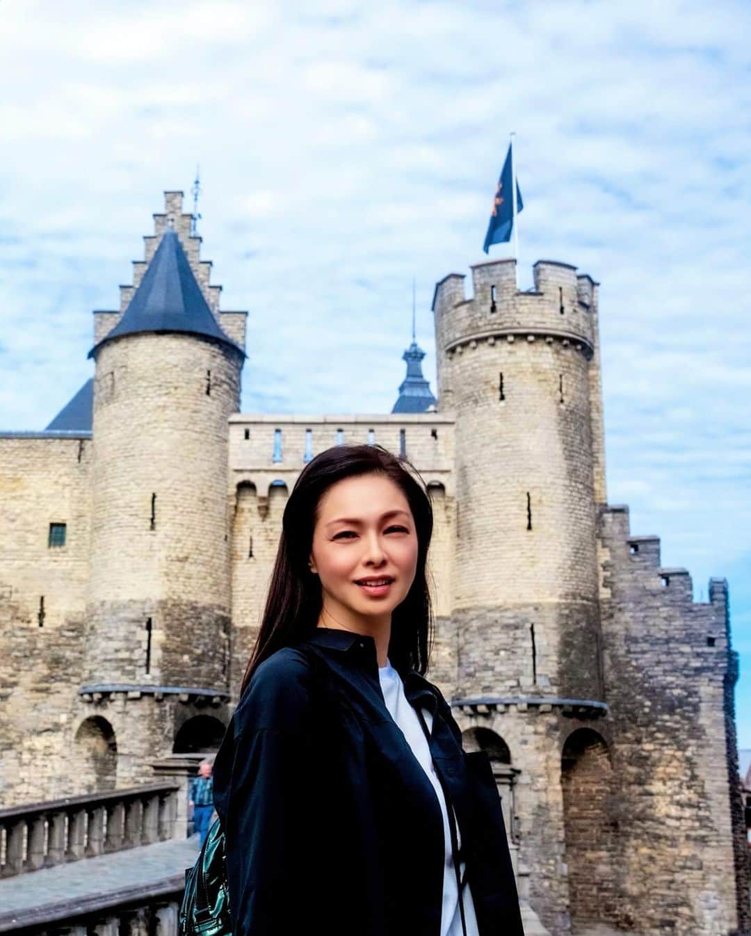 川原亜矢子さんのインスタグラム写真 - (川原亜矢子Instagram)「アントワープを歩く #antwerp #antwerpen #belgium #アントワープ　#ベルギー」10月20日 9時01分 - ayakokawahara