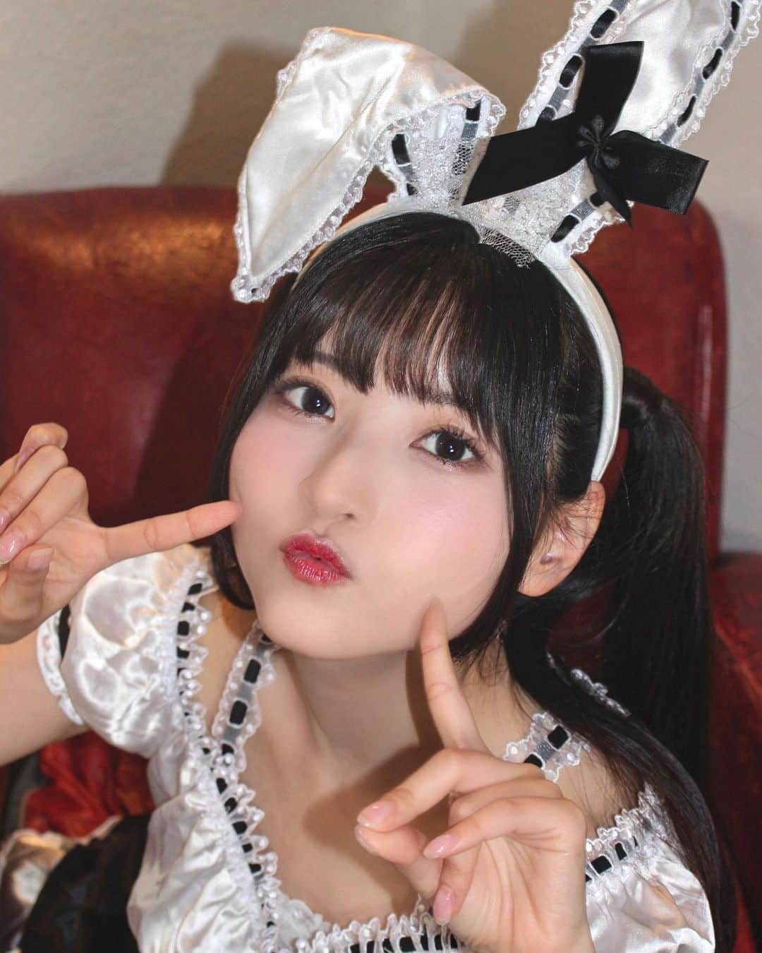 小鳥遊るいのインスタグラム：「おはよう🐇♡」